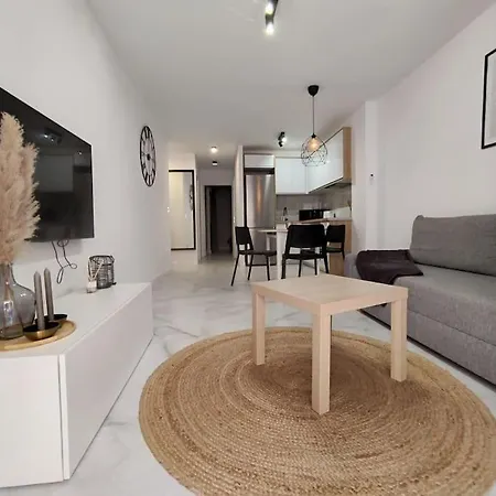 Casa Black & White Apartamento Torrevieja