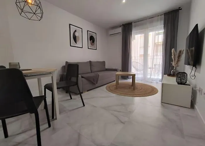 Casa Black & White Apartment